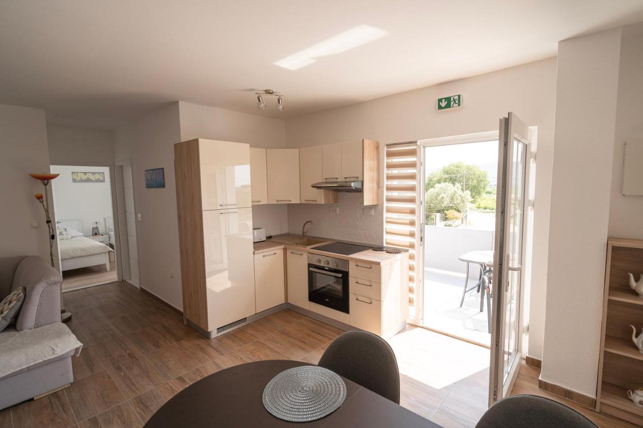 Pave&Ema Apartman Konjevrate Kültér fotó