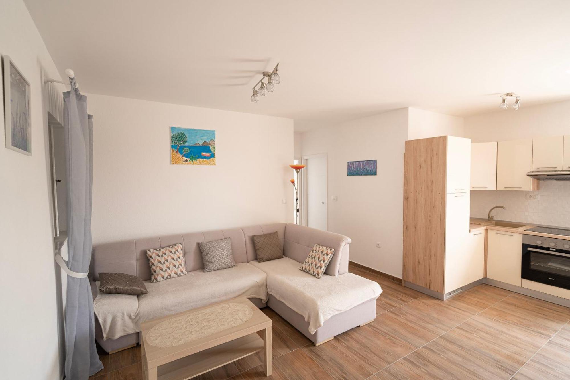Pave&Ema Apartman Konjevrate Kültér fotó
